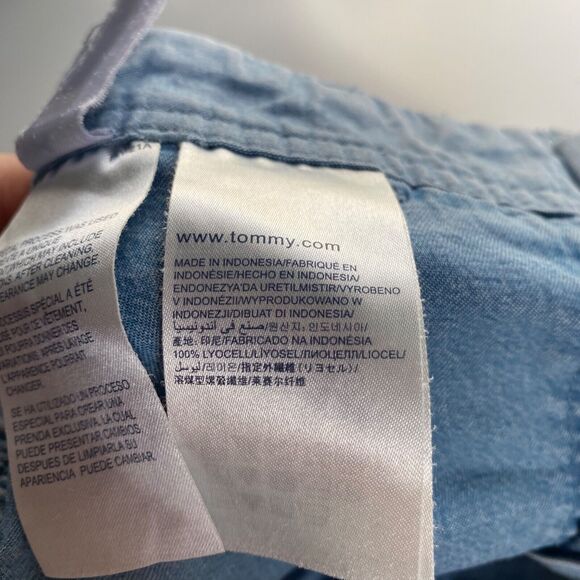 Tommy Hilfiger Denim Shorts Size 26 Front Seam Pockets Jean Blue Chambray Soft - Picture 7 of 8
